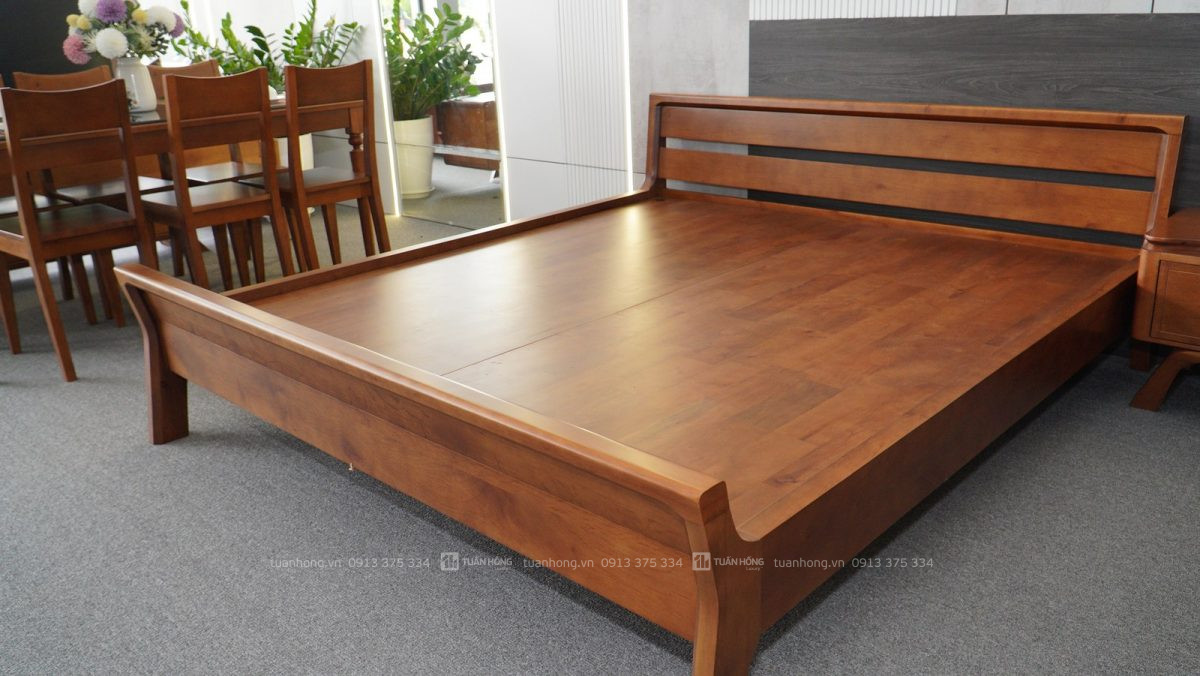 Giường ngủ gỗ tự nhiên VB 04 – thiết kế thấp không chân, kích thước 1m8x2m, phù hợp không gian phòng ngủ hiện đại