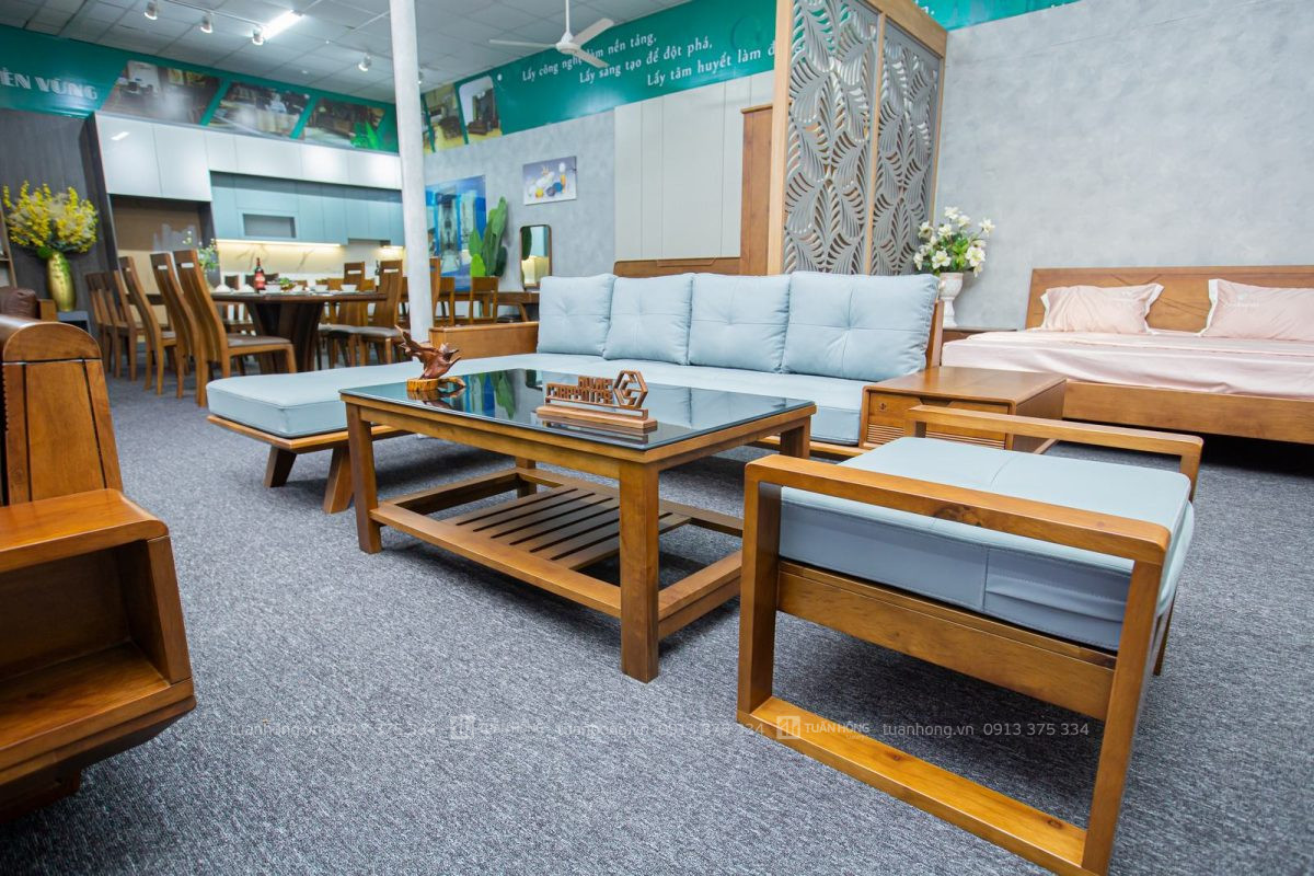Sofa gỗ tự nhiên VB 02 – thiết kế hai văng bề thế, nệm da Cleo cao cấp, đi kèm bàn trà đồng bộ, phù hợp phòng khách sang trọng
